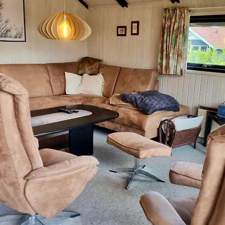 Сasa de vacaciones Ferienhaus-mit-kamin-grossem-garten-und-strandnaehe Skovmose